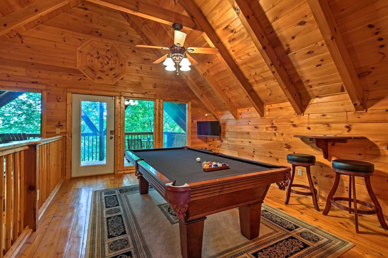 فيلا Pigeon Forge Cabin With Hot Tub, Grill And Pool Table! سيفيرفيل المظهر الخارجي الصورة