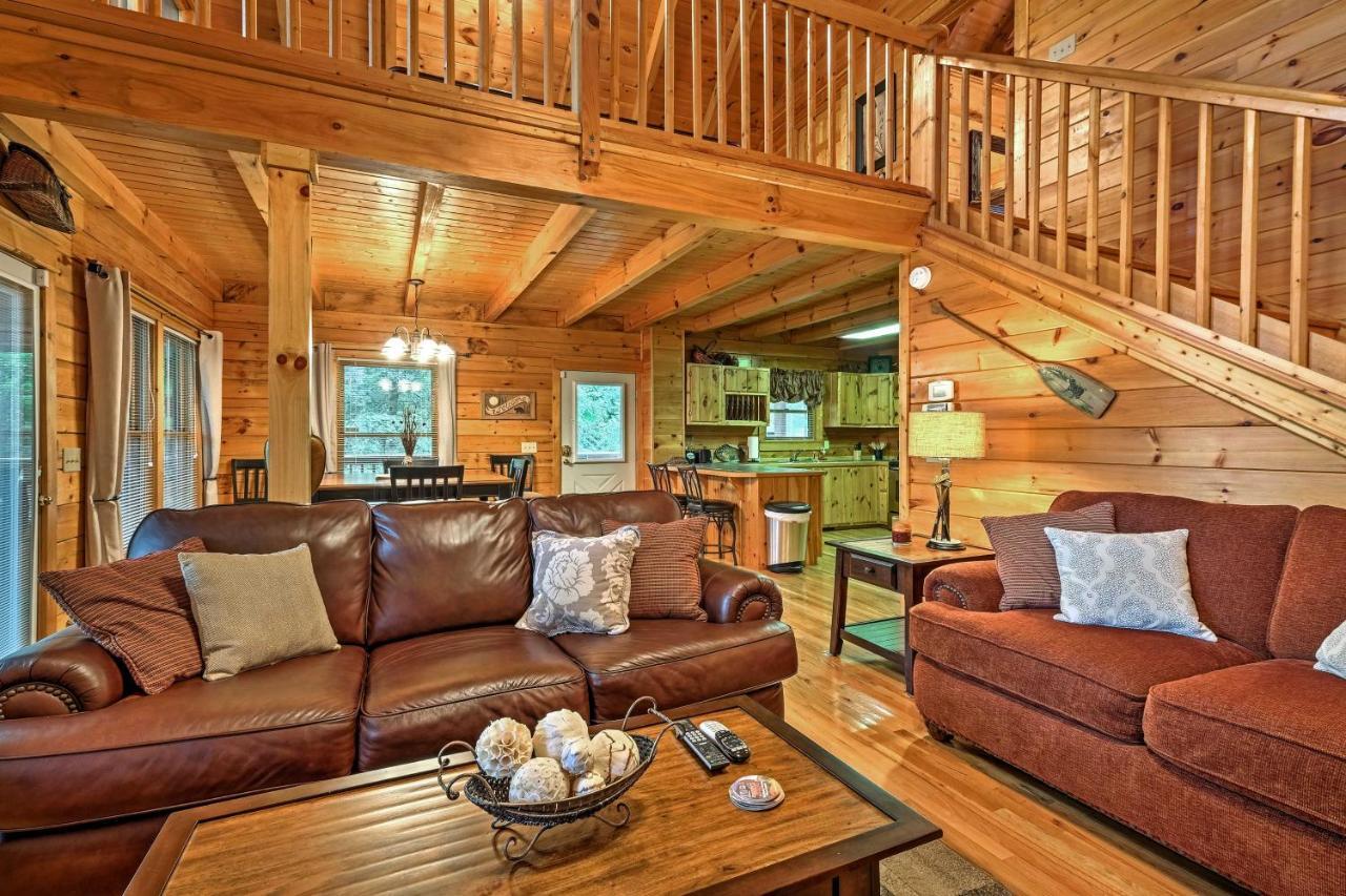 فيلا Pigeon Forge Cabin With Hot Tub, Grill And Pool Table! سيفيرفيل المظهر الخارجي الصورة