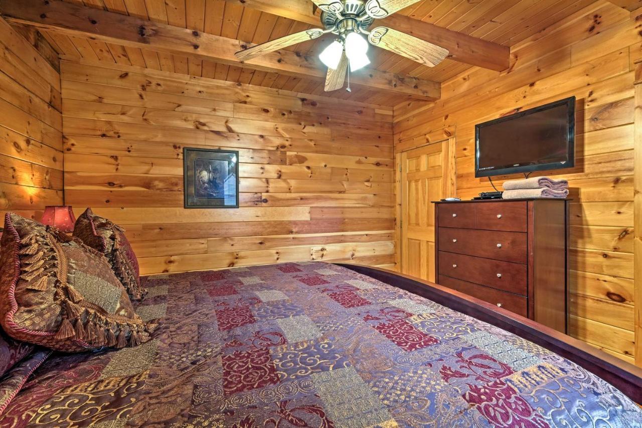 فيلا Pigeon Forge Cabin With Hot Tub, Grill And Pool Table! سيفيرفيل المظهر الخارجي الصورة