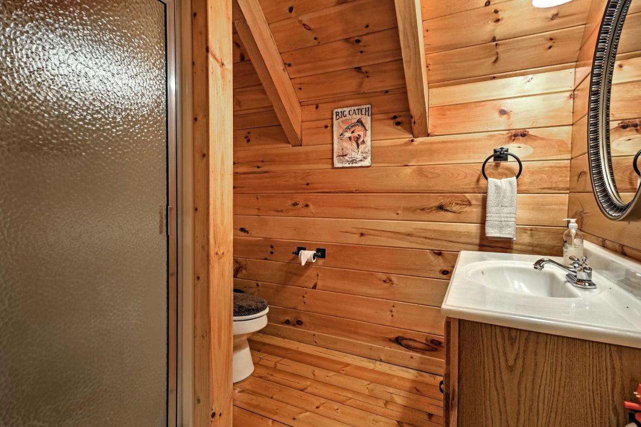 فيلا Pigeon Forge Cabin With Hot Tub, Grill And Pool Table! سيفيرفيل المظهر الخارجي الصورة